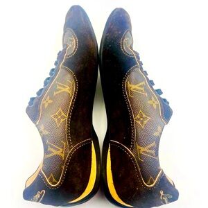 Louis Vuitton Energie Monogram Canvas Suede
Sneakers size - 8.5